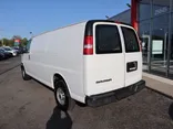 White, 2019 GMC SAVANA 3500 CARGO Thumnail Image 8