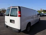 White, 2019 GMC SAVANA 3500 CARGO Thumnail Image 6