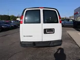 White, 2019 GMC SAVANA 3500 CARGO Thumnail Image 7