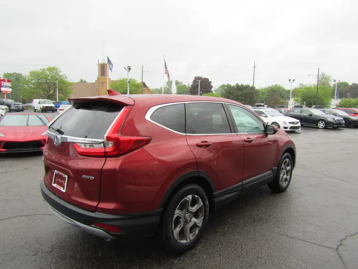 ORANGE, 2017 HONDA CR-V Image 6