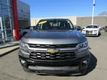 GREY, 2021 CHEVROLET COLORADO CREW CAB Thumnail Image 2