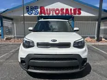 WHITE, 2019 KIA SOUL Thumnail Image 2