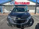 GREY, 2019 CHEVROLET EQUINOX Thumnail Image 2