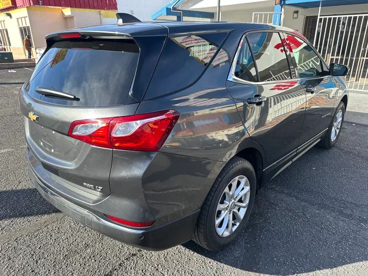 GREY, 2019 CHEVROLET EQUINOX Image 5