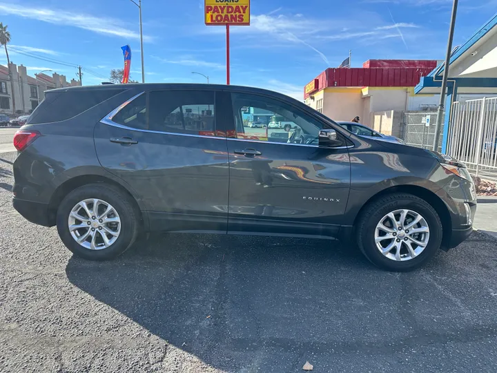 GREY, 2019 CHEVROLET EQUINOX Image 8