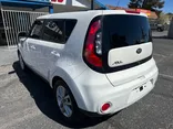 WHITE, 2019 KIA SOUL Thumnail Image 7