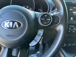 WHITE, 2019 KIA SOUL Thumnail Image 14