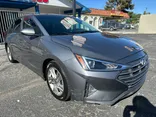 GREY, 2019 HYUNDAI ELANTRA Thumnail Image 3