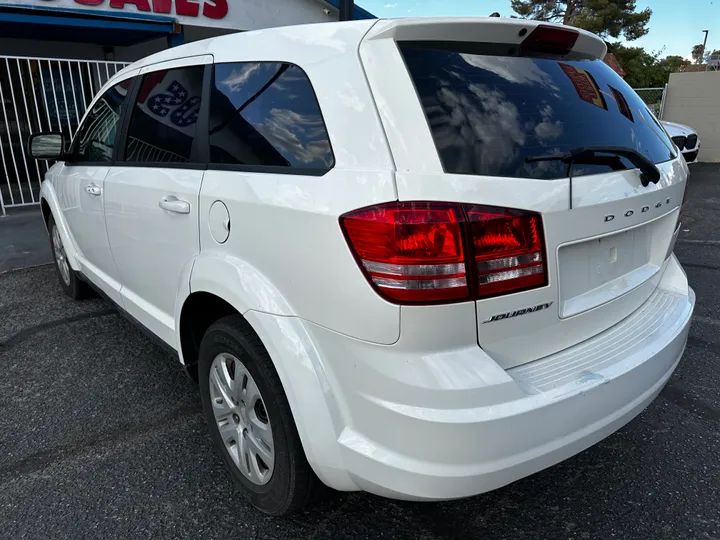 WHITE, 2015 DODGE JOURNEY Image 7