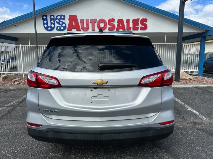 SILVER, 2019 CHEVROLET EQUINOX Image 6