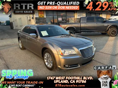 GREY, 2012 CHRYSLER 300 Image 