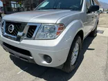 SILVER, 2017 NISSAN FRONTIER CREW CAB Thumnail Image 6