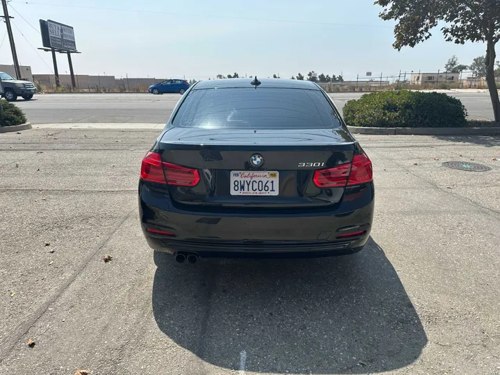 BLACK, 2018 BMW 3 SERIES Image 10