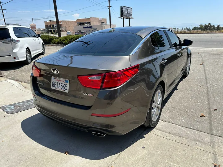 BROWN, 2014 KIA OPTIMA Image 12