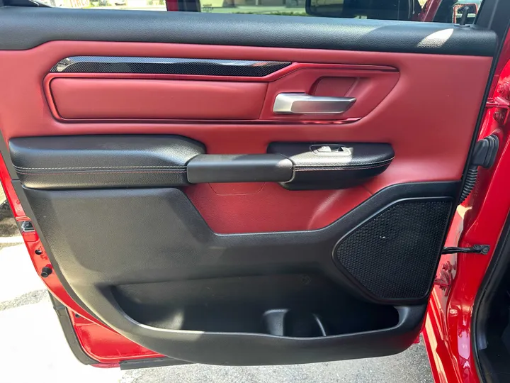 RED, 2019 RAM 1500 CREW CAB Image 42