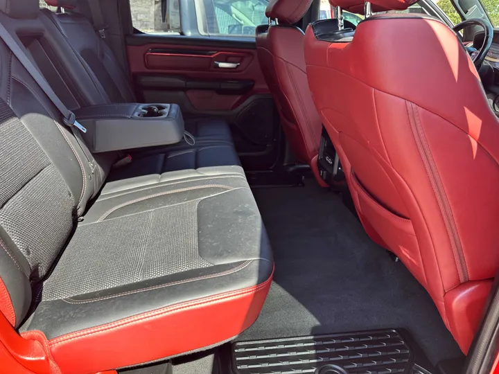 RED, 2019 RAM 1500 CREW CAB Image 52