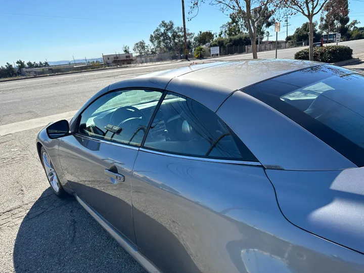 GREY, 2009 INFINITI G Image 17