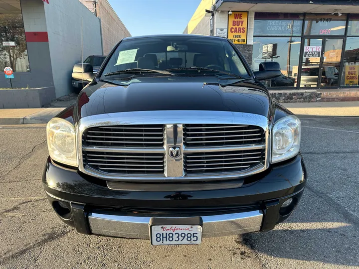 BLACK, 2007 DODGE RAM 1500 MEGA CAB Image 4