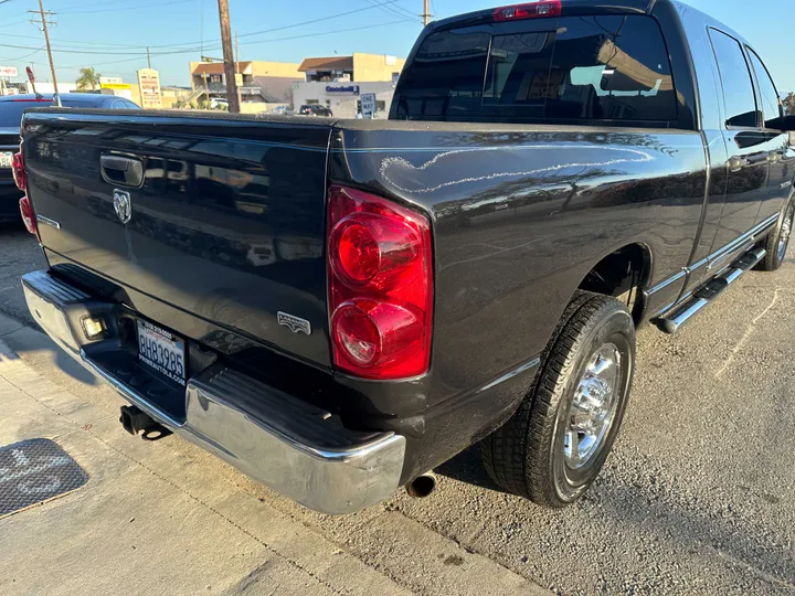 BLACK, 2007 DODGE RAM 1500 MEGA CAB Image 13