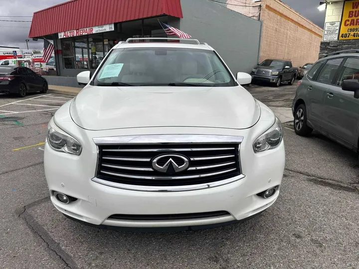 WHITE, 2015 INFINITI QX60 Image 4