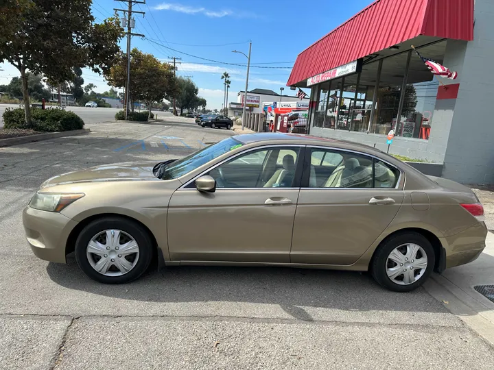 CHAMPAGNE, 2008 HONDA ACCORD Image 7