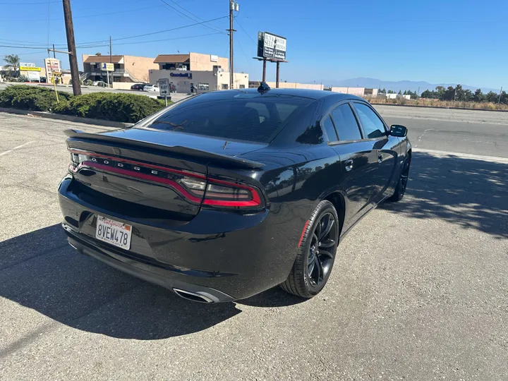 BLACK, 2016 DODGE CHARGER Image 12