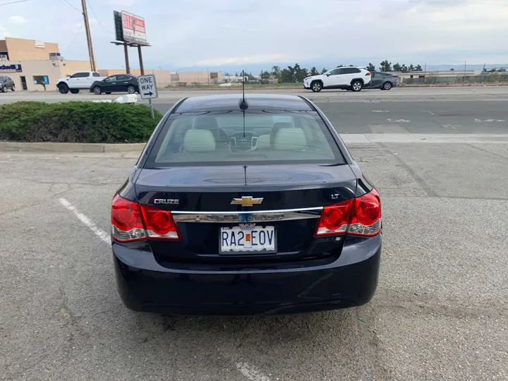 BLUE, 2015 CHEVROLET CRUZE Image 11