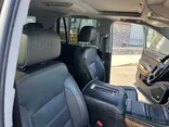 2019 GMC YUKON Thumnail Image 54