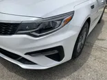 WHITE, 2019 KIA OPTIMA Thumnail Image 6