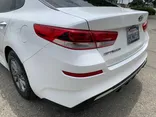 WHITE, 2019 KIA OPTIMA Thumnail Image 9