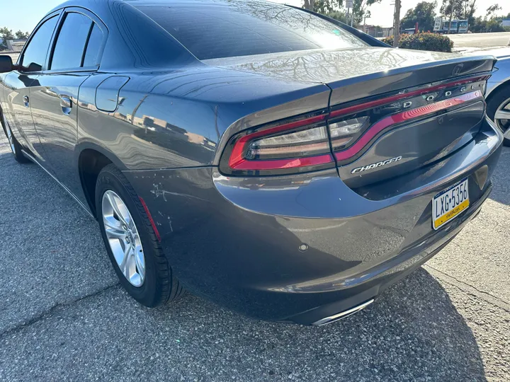 GREY, 2019 DODGE CHARGER Image 8