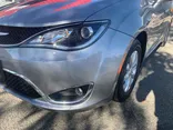 SILVER, 2017 CHRYSLER PACIFICA Thumnail Image 6