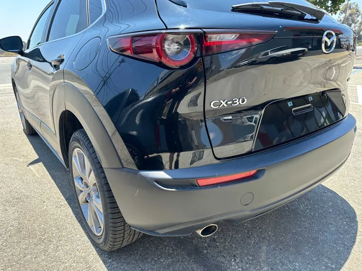 BLACK, 2021 MAZDA CX-30 Image 9