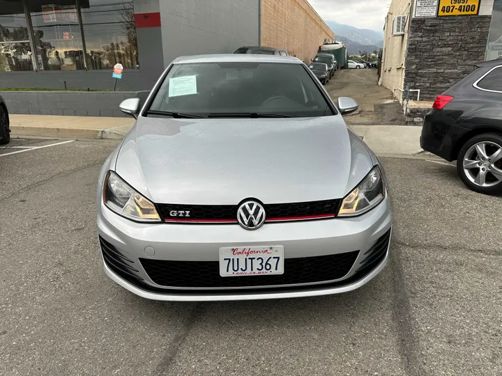 SILVER, 2016 VOLKSWAGEN GOLF GTI Image 4