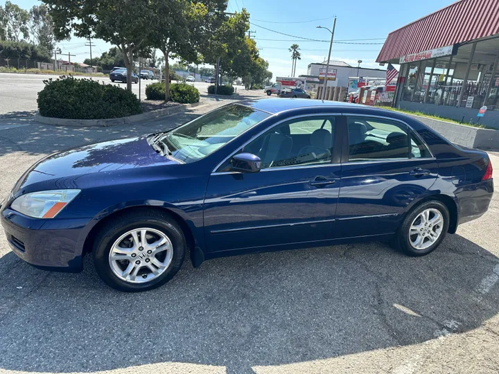 BLUE, 2007 HONDA ACCORD Image 7