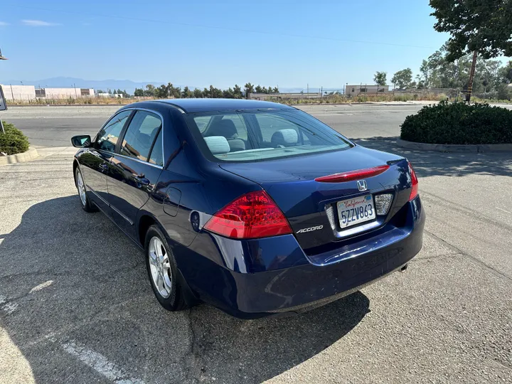 BLUE, 2007 HONDA ACCORD Image 8