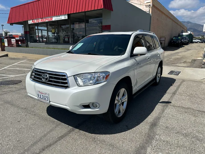 WHITE, 2009 TOYOTA HIGHLANDER Image 5