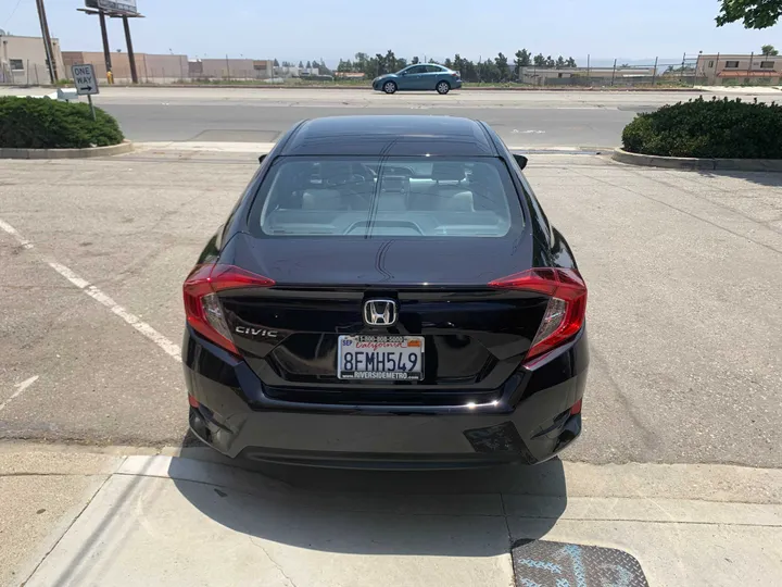 BLACK, 2018 HONDA CIVIC Image 10