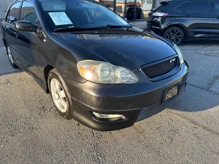 BLACK, 2006 TOYOTA COROLLA Image 2