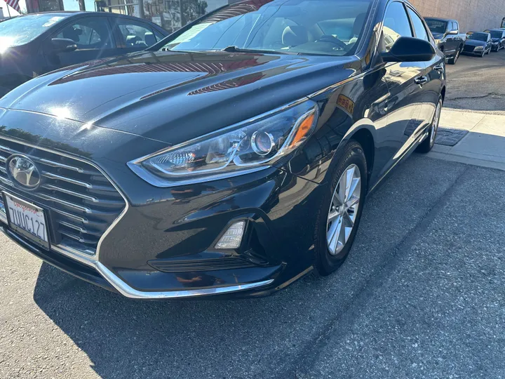 BLACK, 2019 HYUNDAI SONATA Image 6