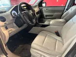 GREY, 2011 HONDA PILOT Thumnail Image 21