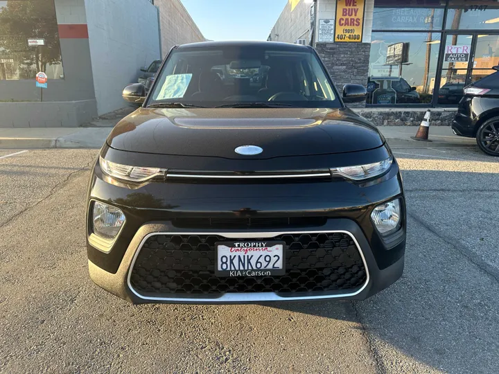 BLACK, 2020 KIA SOUL Image 4