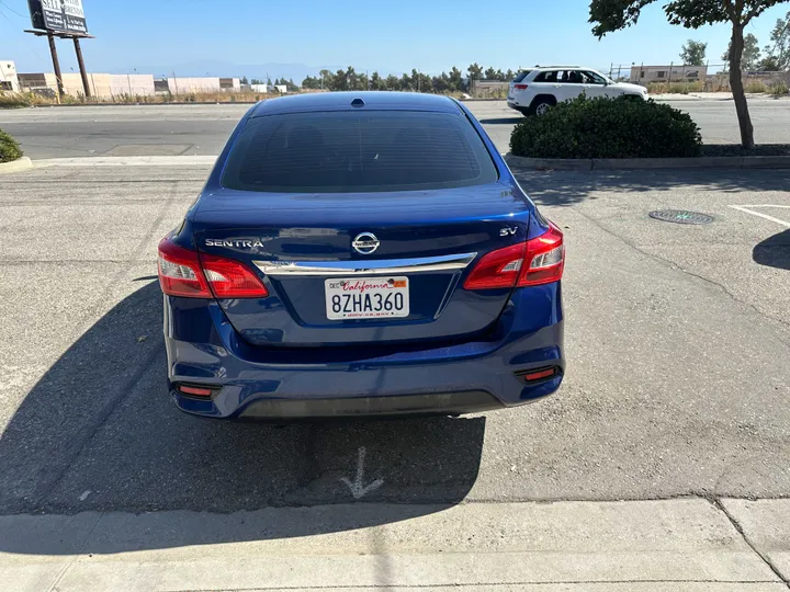 BLUE, 2019 NISSAN SENTRA Image 10