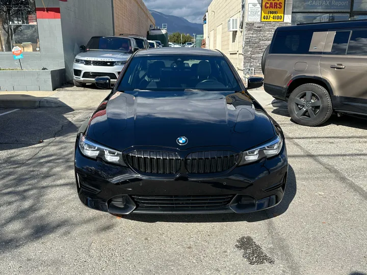 BLACK, 2019 BMW 3 SERIES Image 3