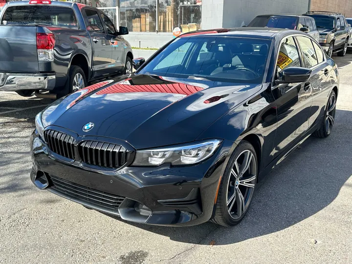 BLACK, 2019 BMW 3 SERIES Image 5