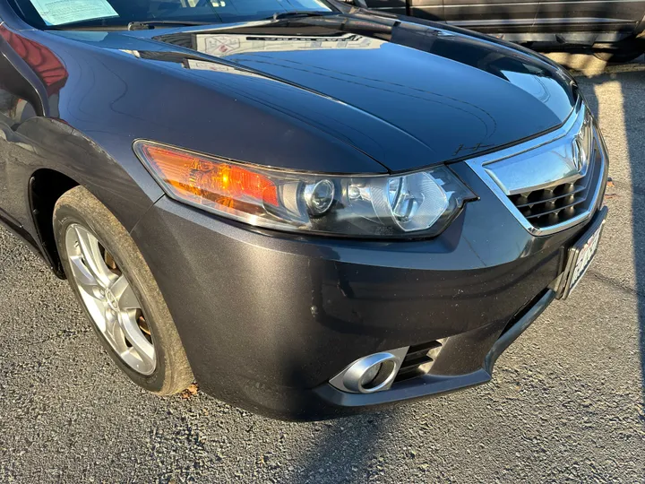 GREY, 2012 ACURA TSX Image 2