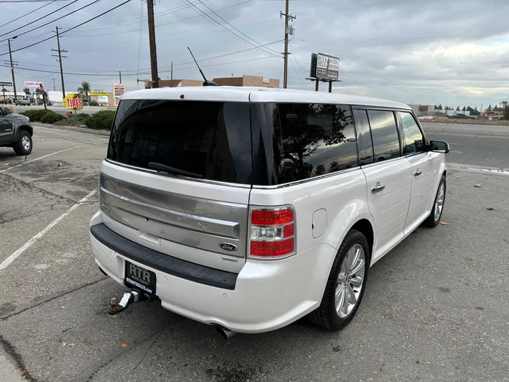 WHITE, 2014 FORD FLEX Image 12