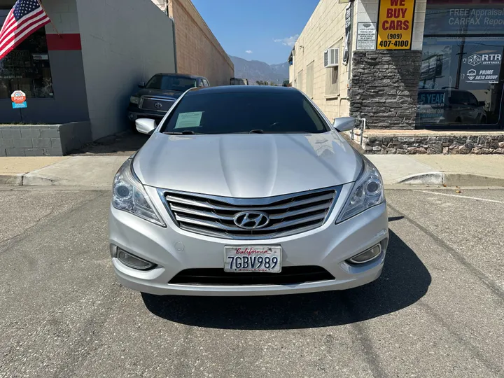 SILVER, 2014 HYUNDAI AZERA Image 3