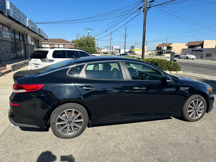 2019 KIA OPTIMA Image 14