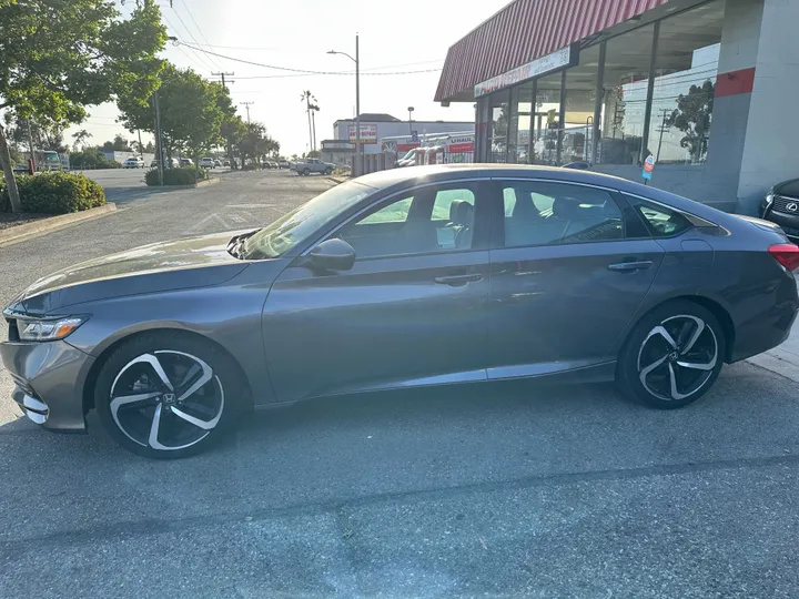 GRAY, 2019 HONDA ACCORD Image 7